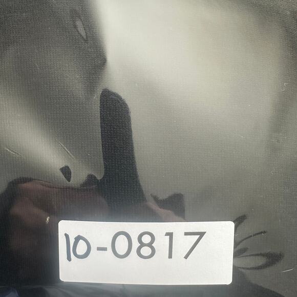 BCBG Max Azria 100 Merino Wool Sweater Blouse Large Black Party Quiet Luxury EUC - Picture 9 of 9